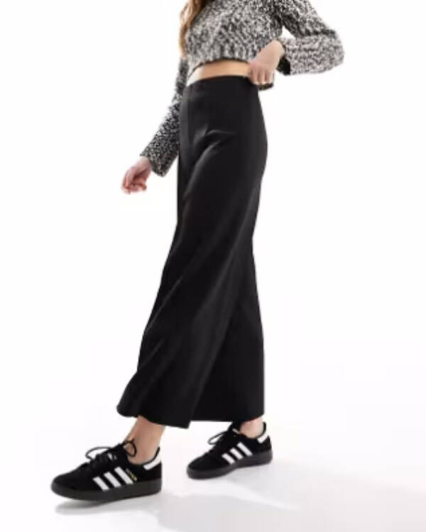 NEU 205661635 1 black Kopie