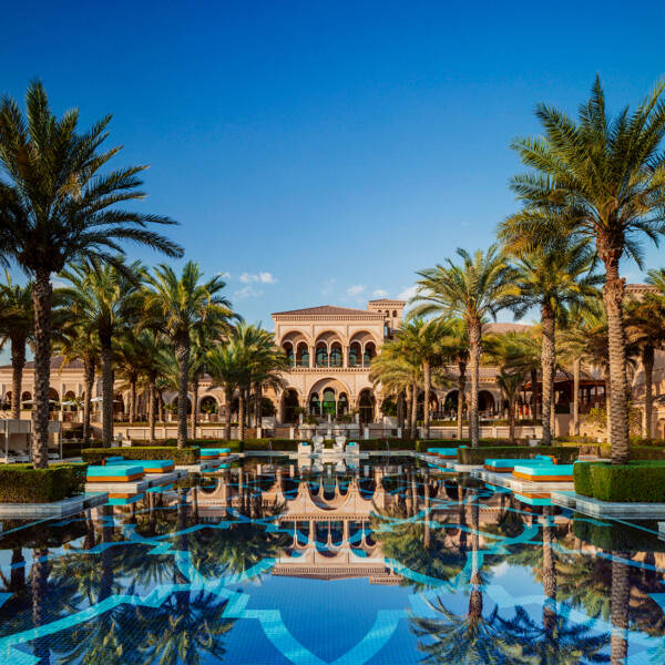 One Only The Palm Main Pool Hero