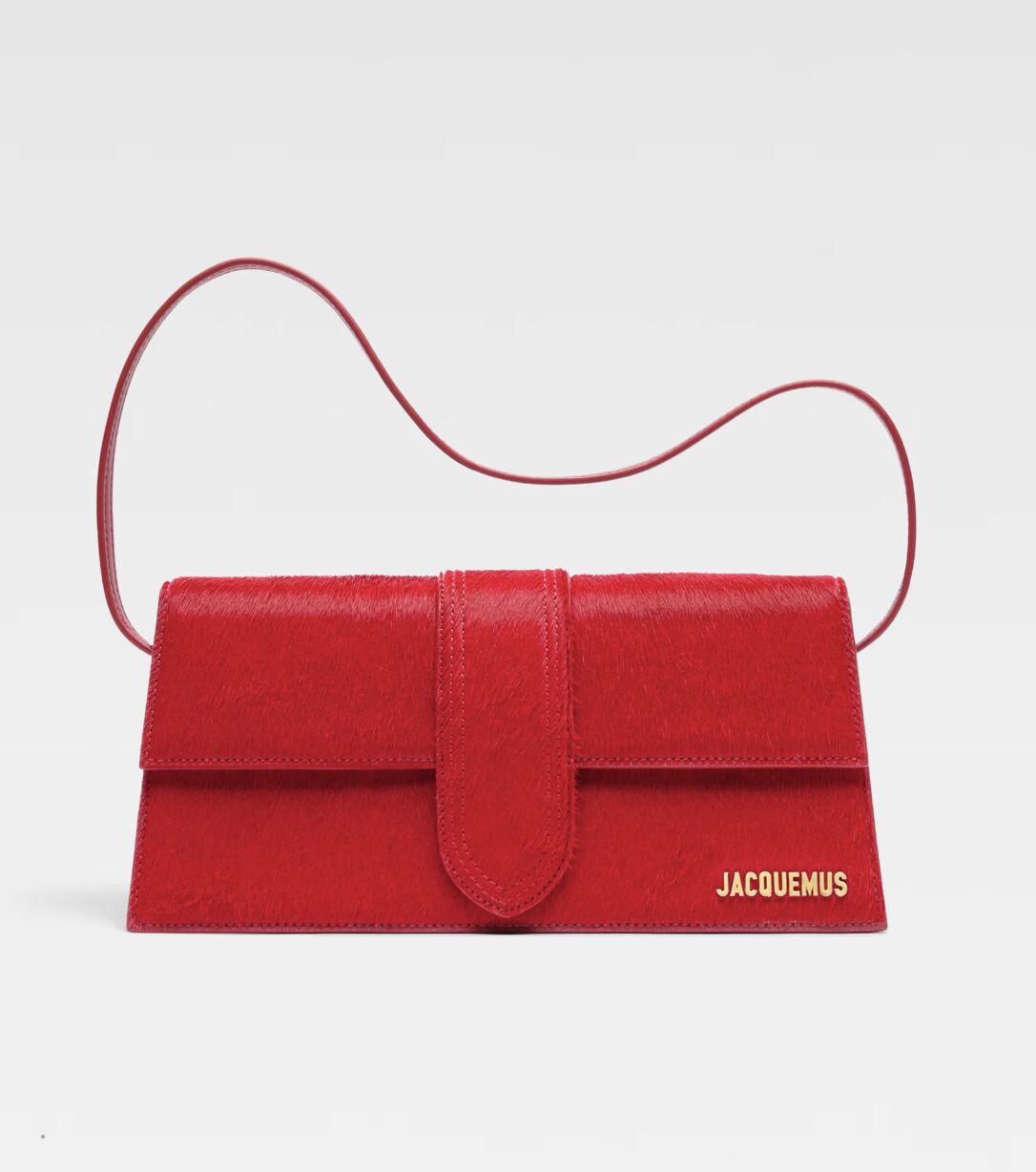 Strukturierte Umhängetasche aus Ponyhaar (Foto: PR)