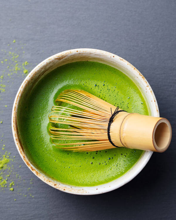 Ob als Tee, Latte oder Eis – Matcha ist Trend und überzeugt mit Geschmack und gesunder Power. (Foto: AdobeStock)