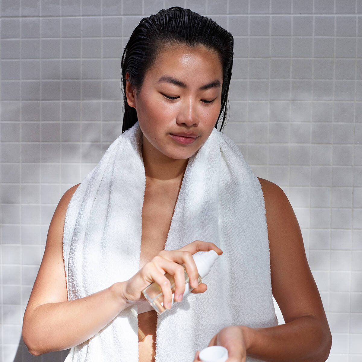 Beauty 2025: Sanfte Pflege, smarte Multitasking-Produkte und der natürliche No-Makeup-Makeup Look - so sieht die neue Balance aus. (Foto: PR Zalando)