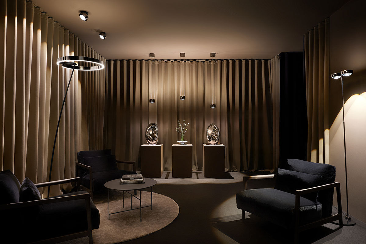 Occhio zeigt mit Dreamagination auf der Milan Design Week 2025 neue Leuchten, Farben und Oberflächen in der Villa Necchi Campiglio. (Foto: Occhio / Laura Thiesbrummel)