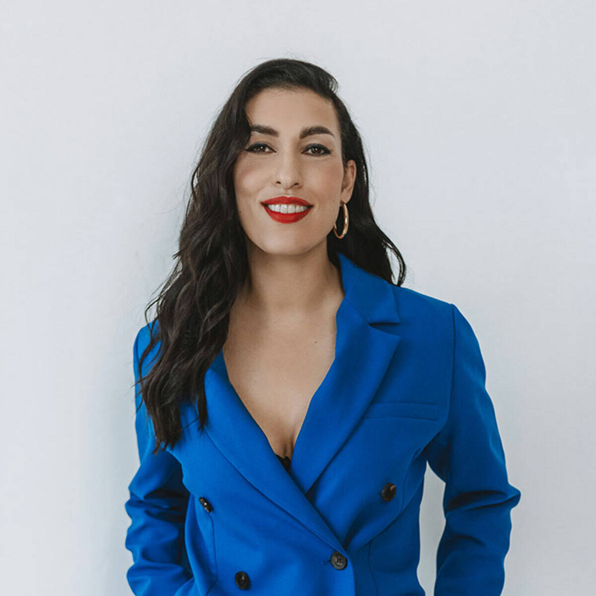 Tijen Onaran ist Unternehmerin, Investorin, Bestseller-Autorin und gehört zu Deutschlands wichtigsten Meinungsmacherinnen. (Foto: Liesa Fuchs)