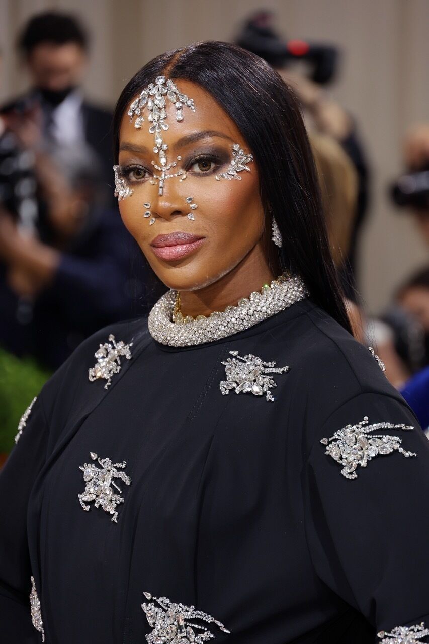 Naomi Campbell auf der Met Gala 2022 (Foto: Getty Images)