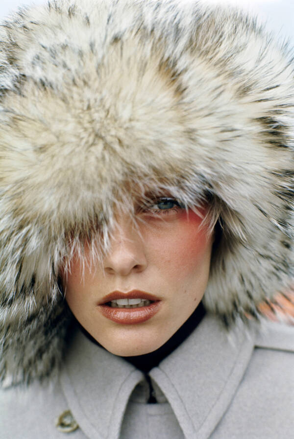 Warum Bräune uns auch in der kalten Jahreszeit gutsteht – und wie Sie sie ganz ohne Sonne (oder Solarium!) erreichen. (Foto: Getty Images)