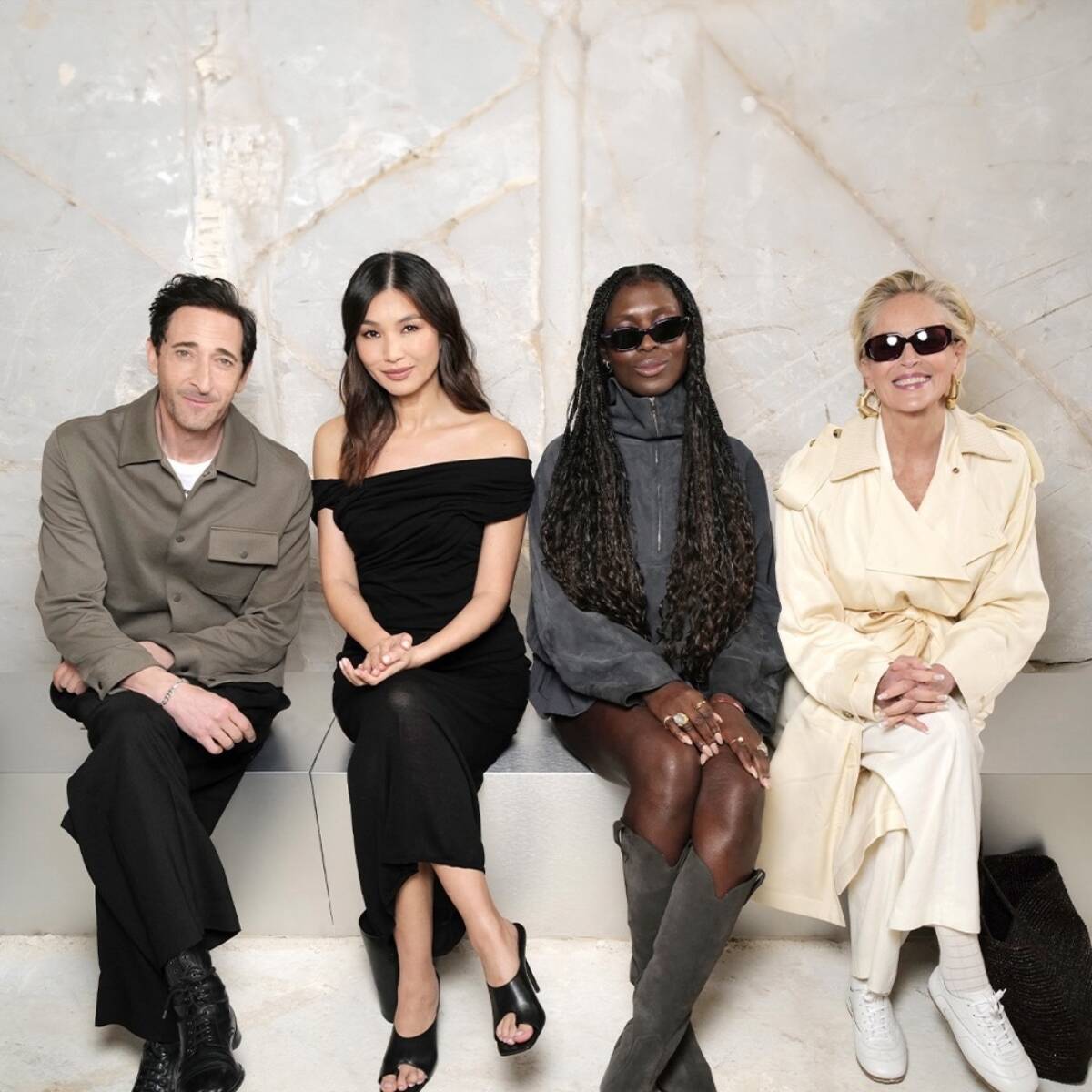 Adrien Brody, Sharon Stone und Gemma Chan: COS bringt Hollywood nach Athen (Foto: Cos)